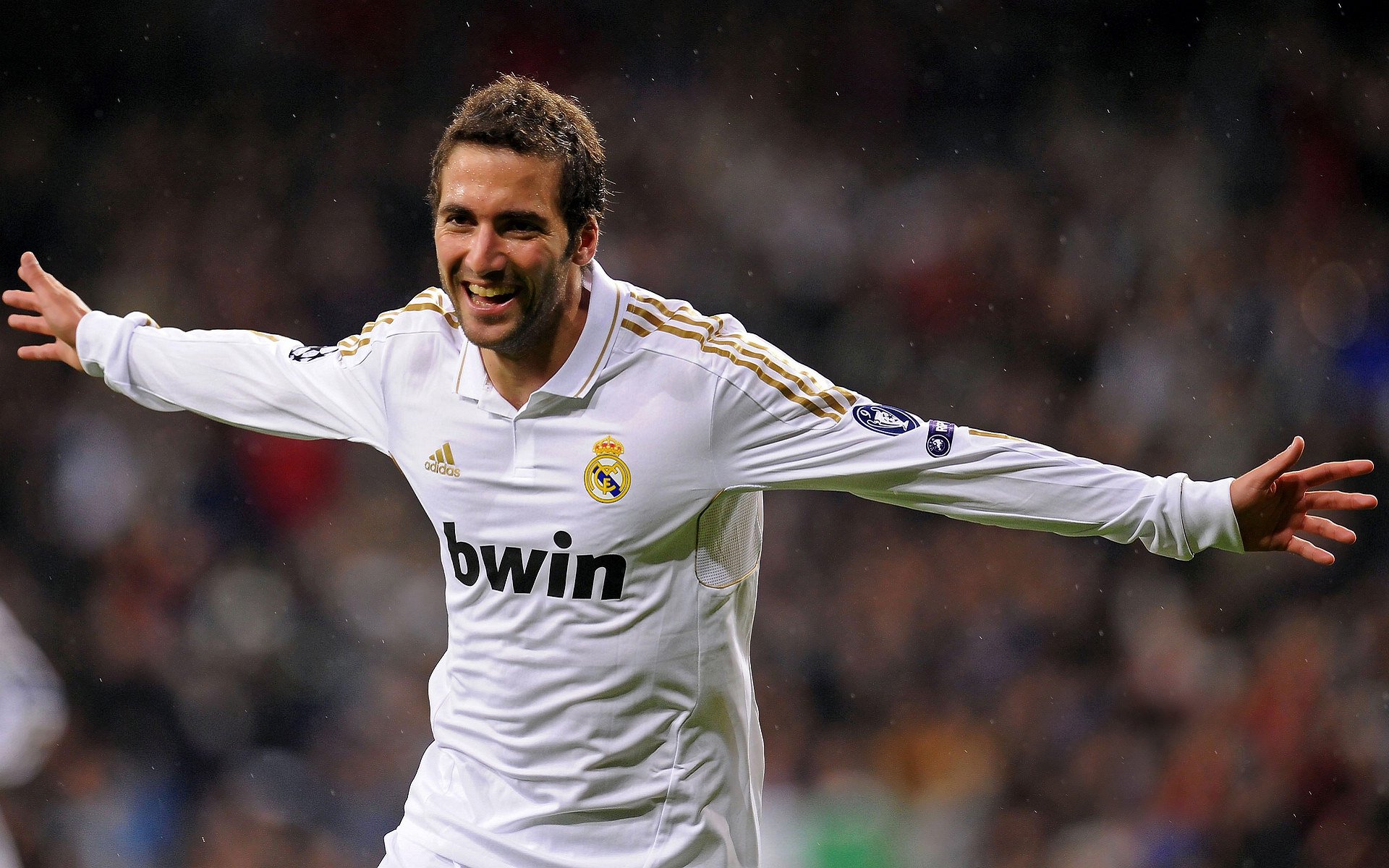 英超赛后数据分析，控球和防守调整如何导向胜局，英超比赛规则